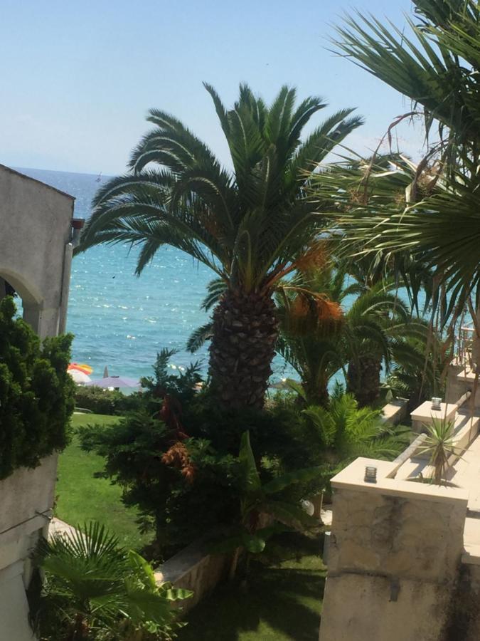 Frenki Apartment By The Sea Siviri Extérieur photo